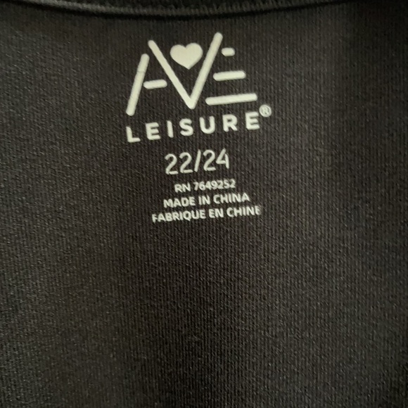 Avenue - Picture 3 of 4